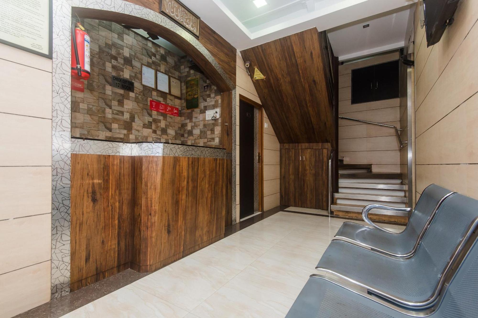 Hotel O Kamal Bombay Extérieur photo