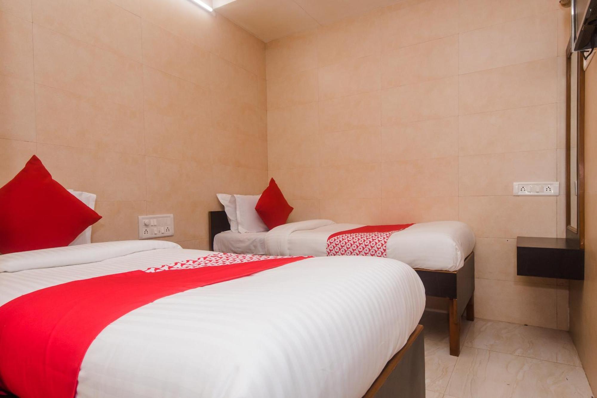 Hotel O Kamal Bombay Extérieur photo